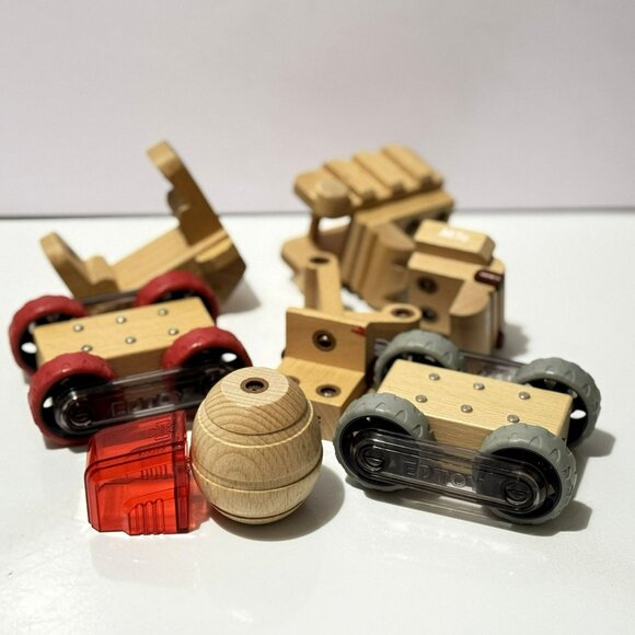 EDToy Magnamobiles Imaginative Transformable Wooden Dump Truck & Cement Truck - Picture 8 of 9